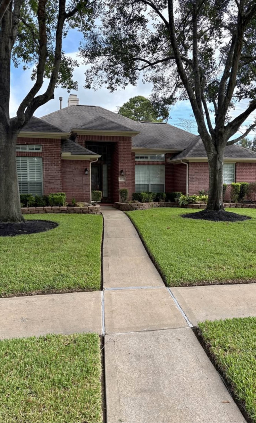 Lawn Care work in Austin, TX